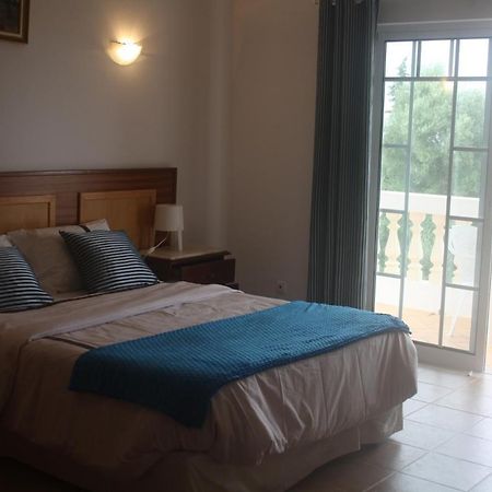 Rustic Villa Guesthouse Santa Barbara de Nexe Exterior photo