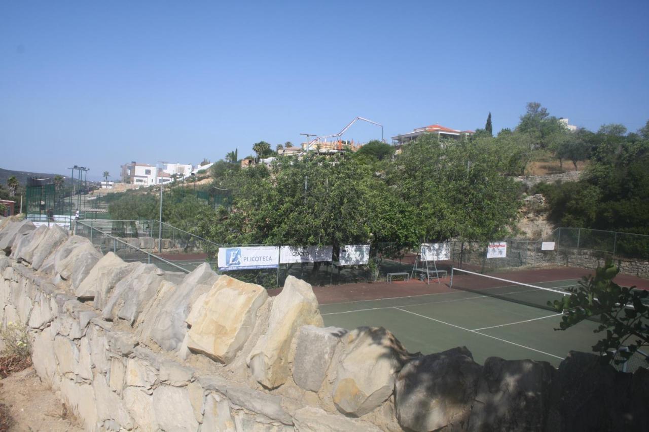 Rustic Villa Guesthouse Santa Barbara de Nexe Exterior photo