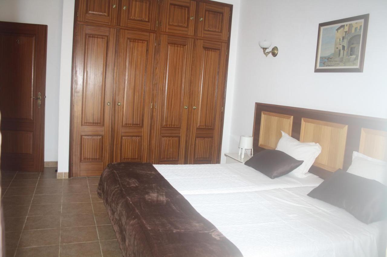 Rustic Villa Guesthouse Santa Barbara de Nexe Exterior photo